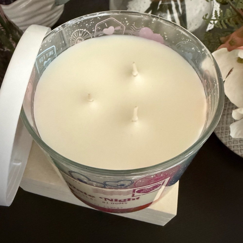 🆕🍡 STAR CANDLE CO. LIMITED EDITION “DATE NIGHT” 3-WICK CANDLE. (14 oz). NEW! - Picture 4 of 6